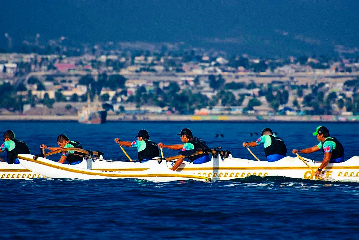 Con éxito finalizó torneo nacional de Canotaje Polinésico en la bahía de Coquimbo