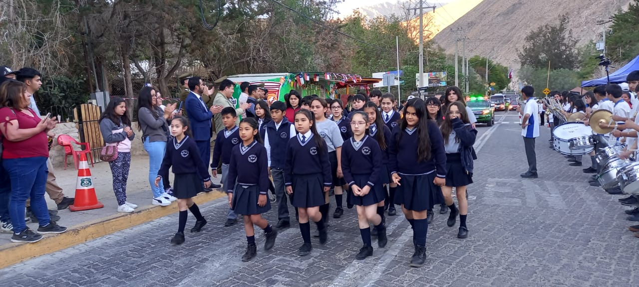 Estudiantes de Paihuano realizan Juramento a la Bandera para ingresar a la Brigada de Tránsito Escolar