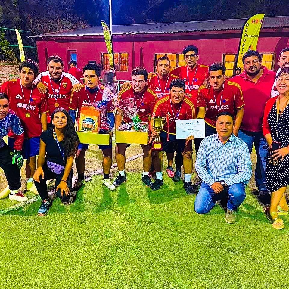 Paihuano continúa fomentando el deporte: gran convocatoria en campeonato de baby fútbol