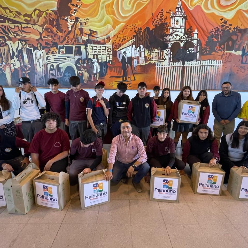 Cerca de 800 maletas con útiles escolares entregó el municipio de Paihuano para alumnos de la comuna
