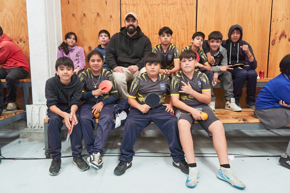 Liga de Tenis de Mesa congregó a más de 200 escolares de la educación pública