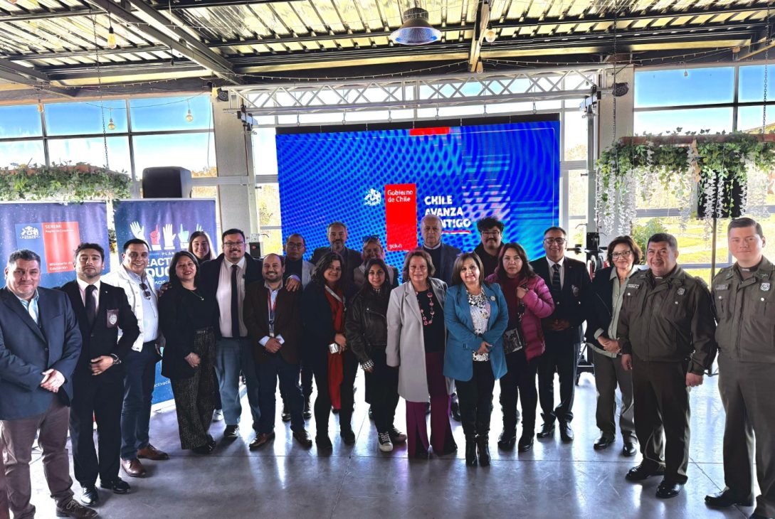 Autoridades, carabineros, PDI y directores de establecimientos trabajan para fortalecer entornos escolares protegidos