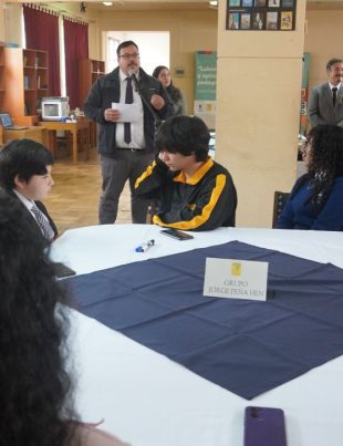 Estudiantes, docentes y apoderados de La Serena reflexionaron sobre uso responsable de plataformas digitales y su aporte a los aprendizajes