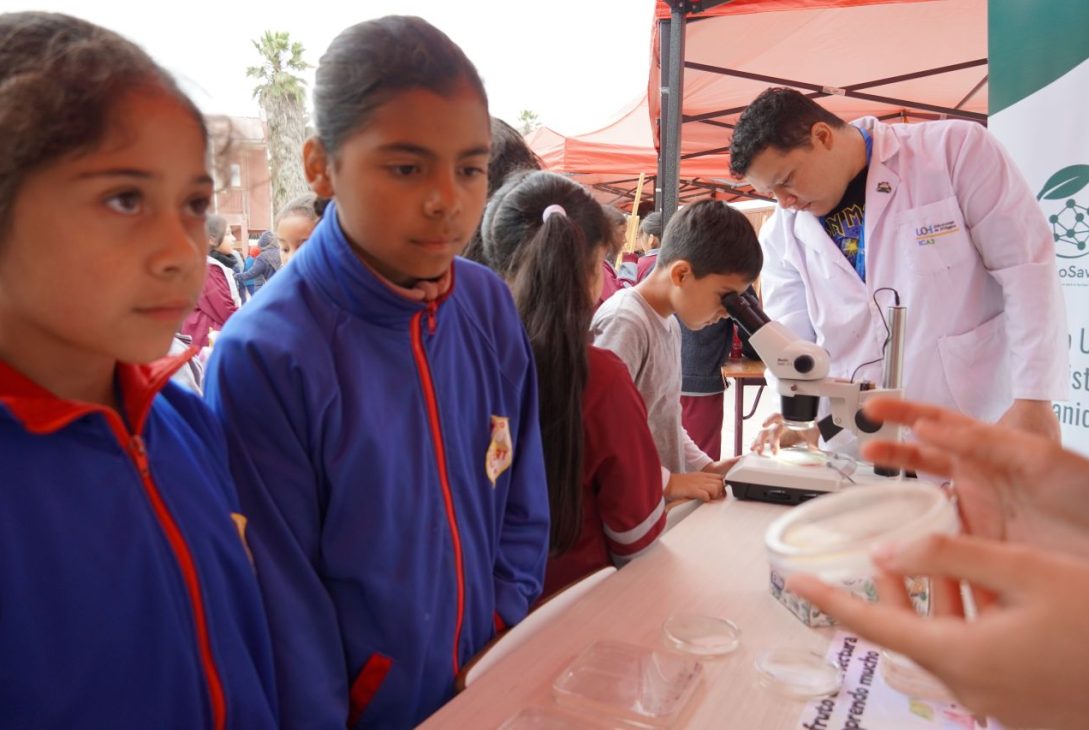 Colegio Caleta San Pedro de La Serena realizó su Primera Feria Científica