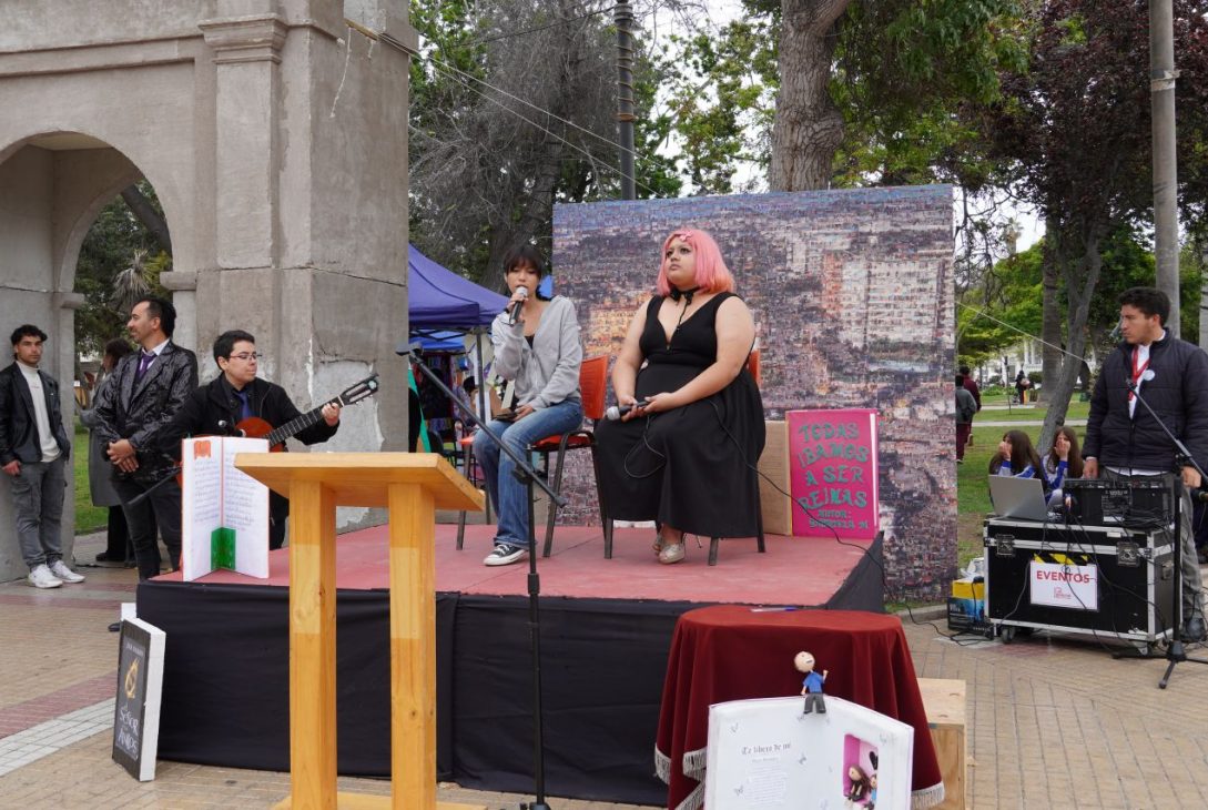 Escuelas y Liceos de La Serena rinden homenaje a Gabriela Mistral con poesía, canto y danza