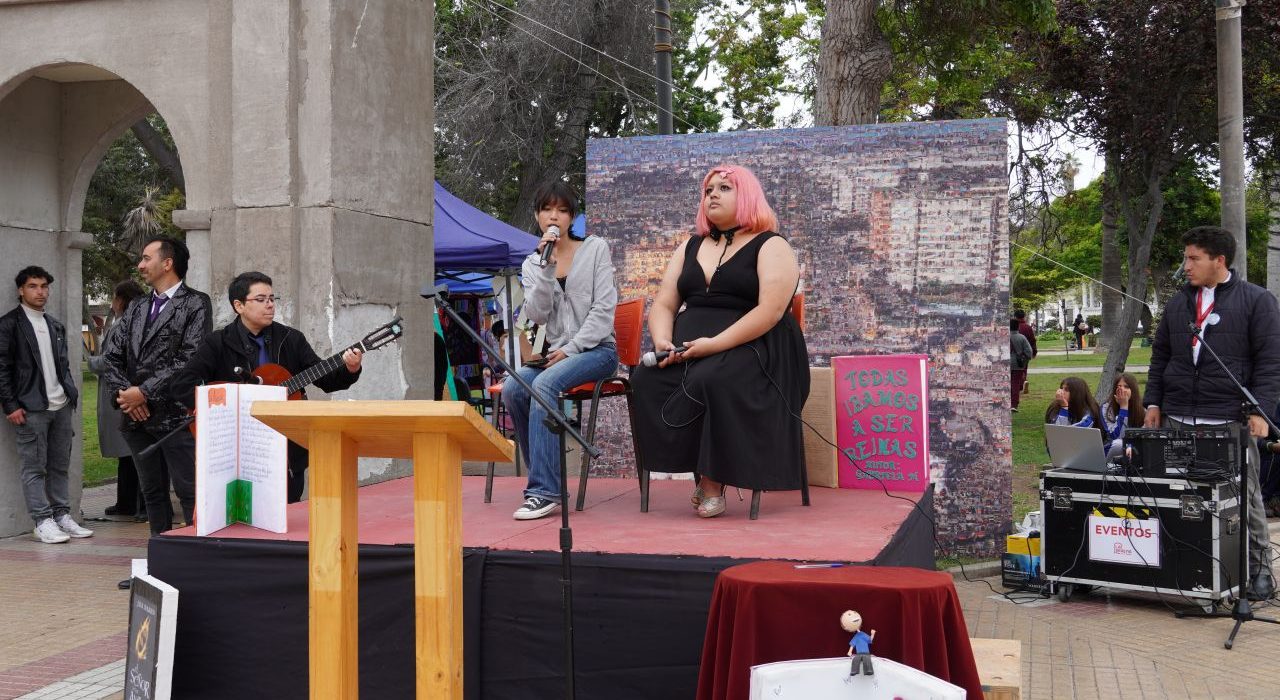 Escuelas y Liceos de La Serena rinden homenaje a Gabriela Mistral con poesía, canto y danza