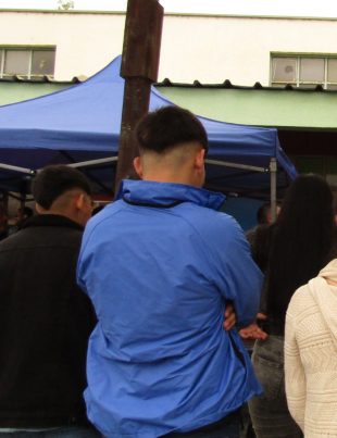 Cinco jóvenes en proceso de reinserción celebran licenciatura en contexto de encierro