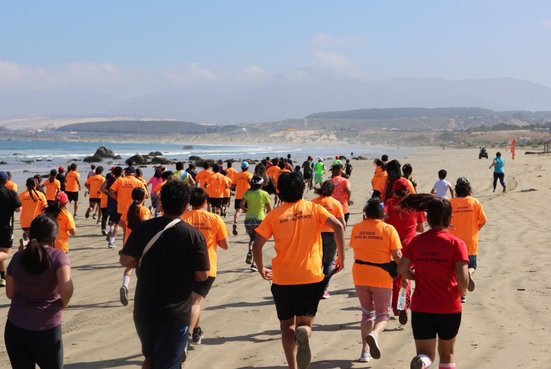 Con éxito se desarrolló la Corrida Trail Running Aniversario 168 de Los Vilos