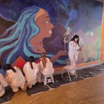 Estudiantes del Valle de Elqui realizan mural en homenaje a Gabriela Mistral en Vicuña