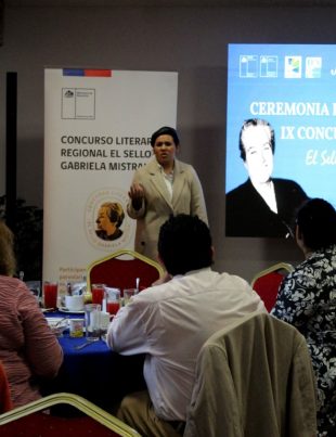 Estudiantes son reconocidos en la Premiación Regional del IX Concurso Literario “El Sello Gabriela Mistral”
