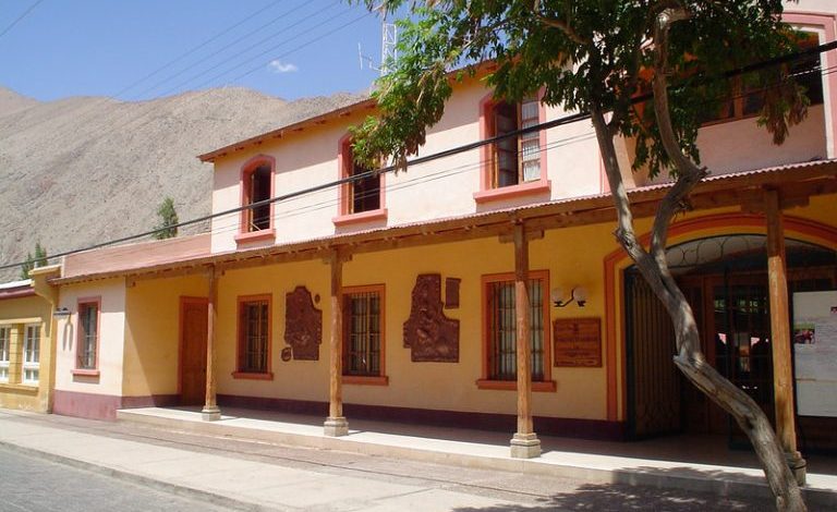 Funcionarios de municipio de Paihuano son declarados con enfermedad laboral tras hostigamientos por parte de Control Interno