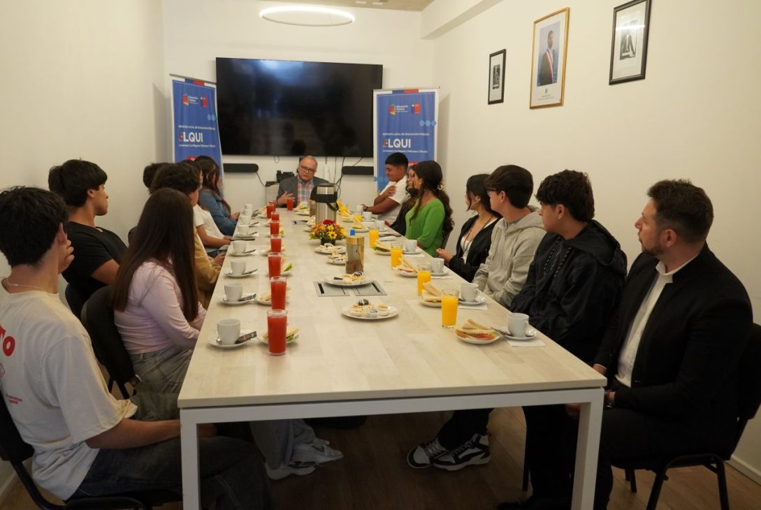 Quince estudiantes de SLEP Elqui son reconocidos por sus Trayectorias Educativas