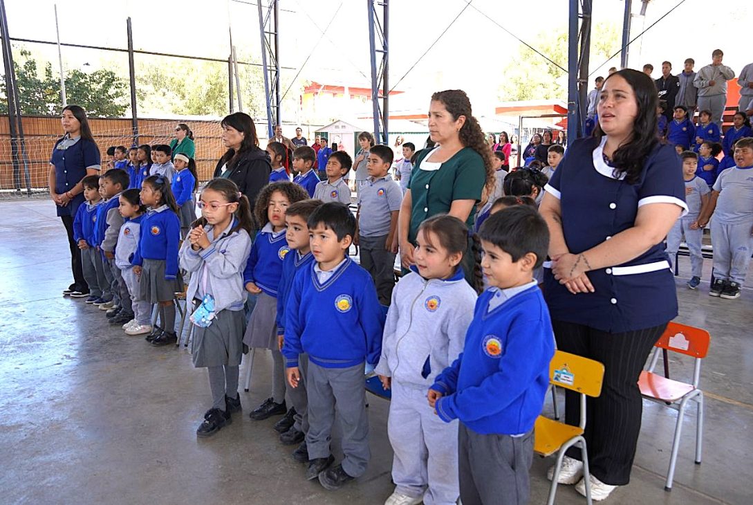 Escuela Juan Rendic de Nueva Talcuna en Vicuña conforma una orquesta infantil