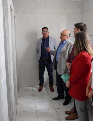 SLEP Elqui repara todos los baños y el gimnasio de Liceo Gabriela Mistral de La Serena