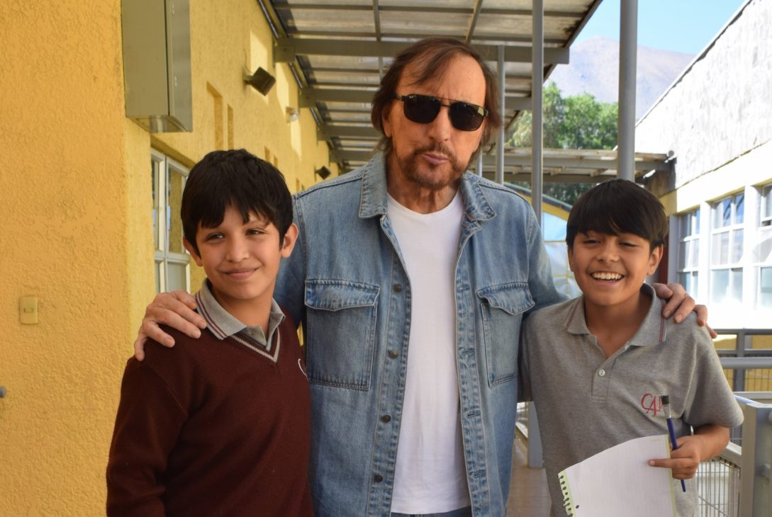 Carlos Pinto y Claudio Narea, invitados de honor en celebración del Día del Libro