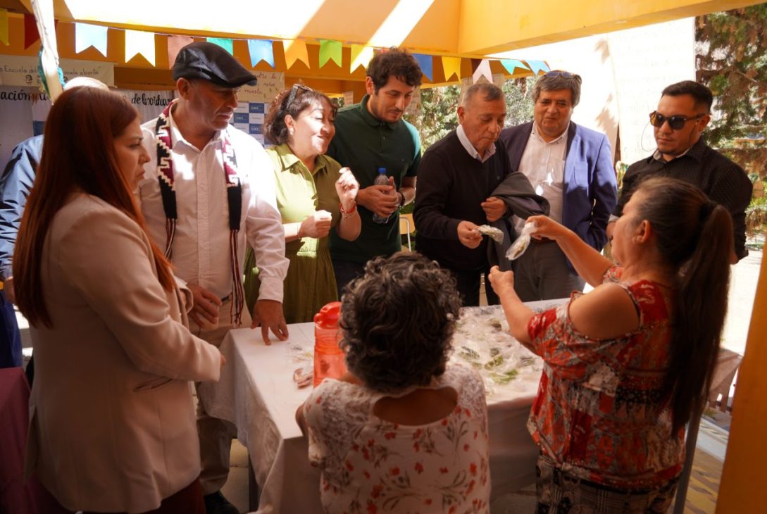 Escuela Mario Aquiles Rodríguez de Paihuano conmemoró a Gabriela Mistral y la Educación Rural