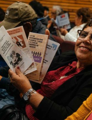 Más de 120 personas mayores de Monte Patria participan en charla sobre derechos y prevención de la violencia intrafamiliar