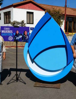Últimos días para postular al Programa Mujeres Gásfiter de Aguas del Valle