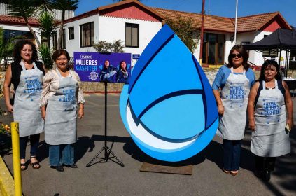 Últimos días para postular al Programa Mujeres Gásfiter de Aguas del Valle