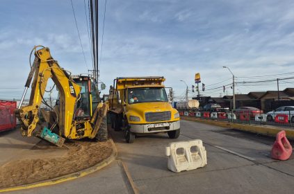 Renovación de colectores de Aguas del Valle en calle Waldo Alcalde de Coquimbo supera el 45% de avance