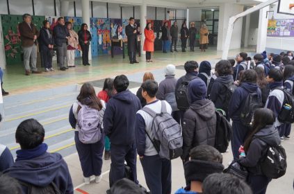 Seremi de Educación da la bienvenida a clases en colegio José Manuel Balmaceda destacando el mejoramiento de techumbres en 17 escuelas y liceos