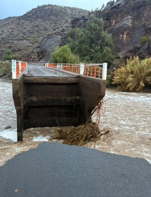 Sin electricidad, sin internet y con rutas bloqueadas El crítico estado de Río Hurtado