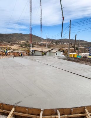 Más de un 80% de avance presenta la construcción del nuevo estanque de Aguas del Valle en Andacollo