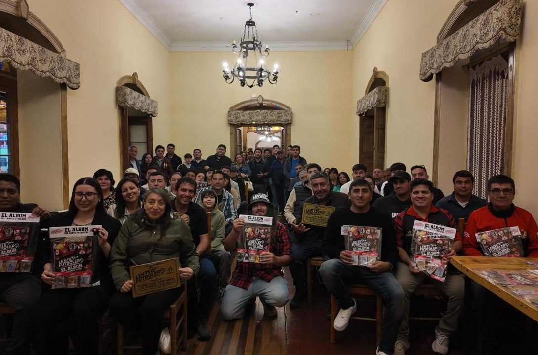 Presentan el primer álbum de fútbol amateur de Vicuña rescatando la memoria de sus clubes