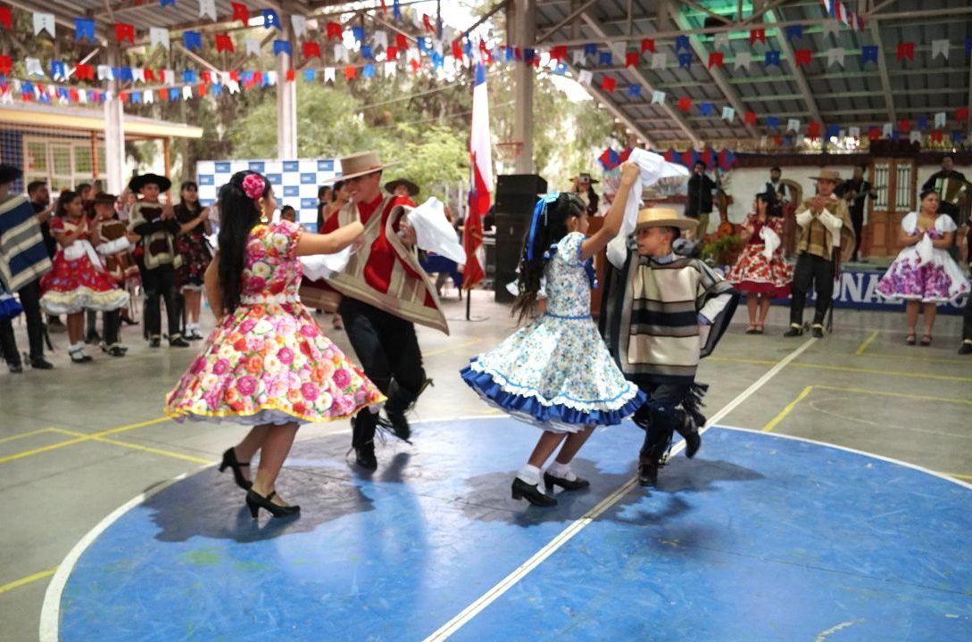 Una gran fiesta de talento y fraternidad se vivió en la 46° Muestra Comunal de Cueca Escolar de Vicuña