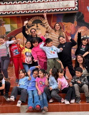 Cerca de 200 estudiantes de Paihuano y Vicuña practicaron inglés con juegos, canciones y cuentos